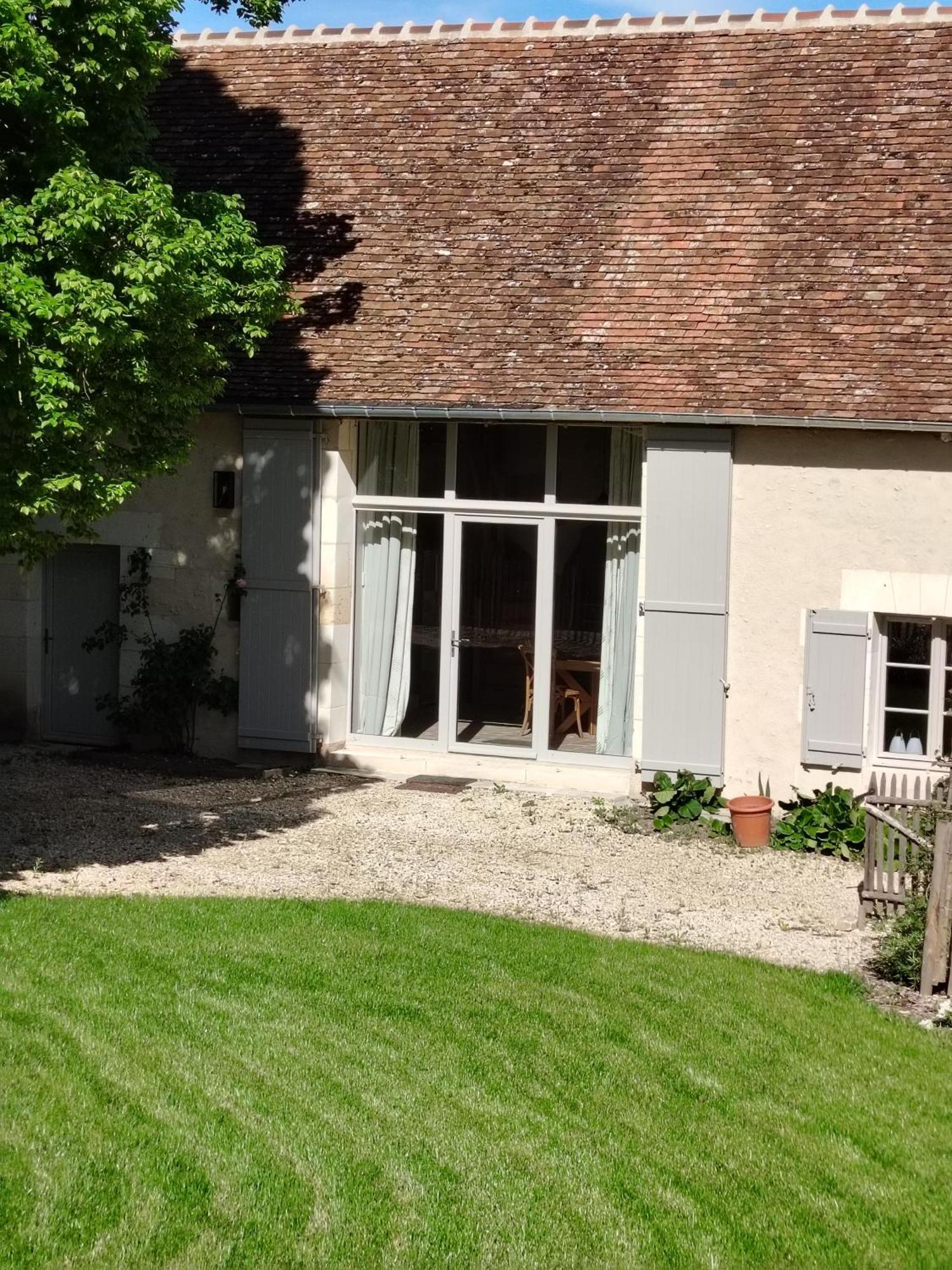 Le Puits Renaissance - Gites De Caractere Et Piscine Chauffee Chambourg-sur-Indre エクステリア 写真