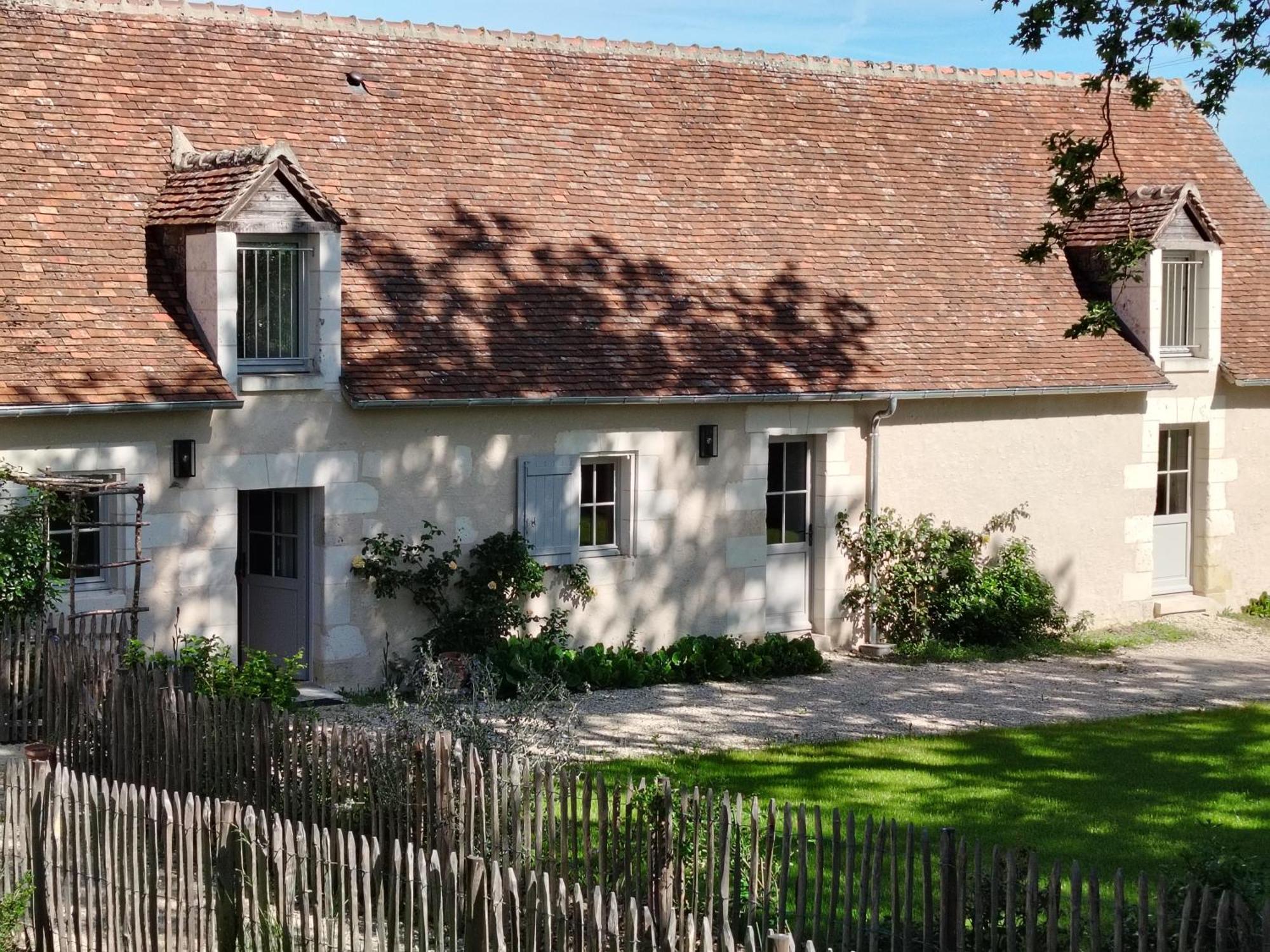Le Puits Renaissance - Gites De Caractere Et Piscine Chauffee Chambourg-sur-Indre エクステリア 写真